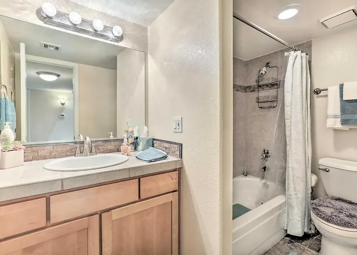 Gorgeous Getaway W/ Furnished Patio! * Tucson
