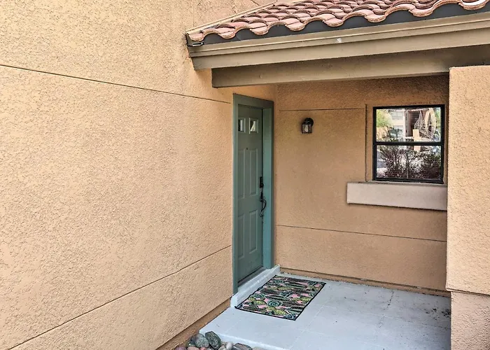 Gorgeous Getaway W/ Furnished Patio! * Tucson