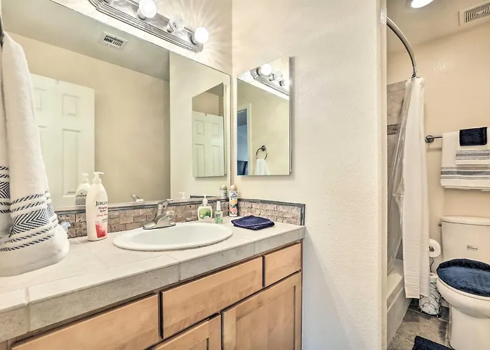 Casa vacanze Gorgeous Getaway W/ Furnished Patio! *